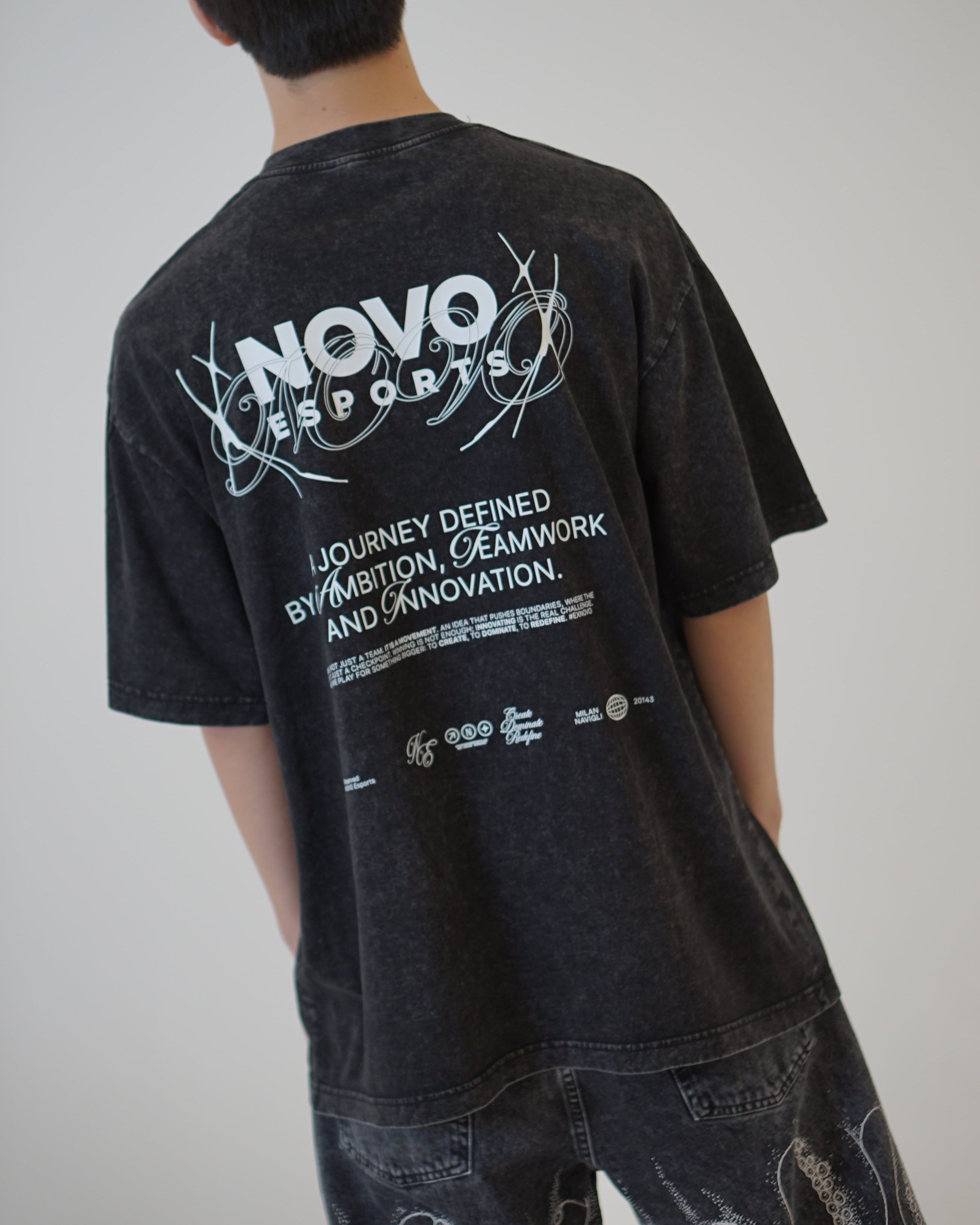 NOVO Acid Tee - Black